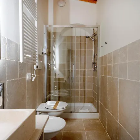 Palazzo Della Torre - Seaview Luxury Historical 巴里