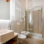Palazzo Della Torre - Seaview Luxury Historical Aparthotel 3*