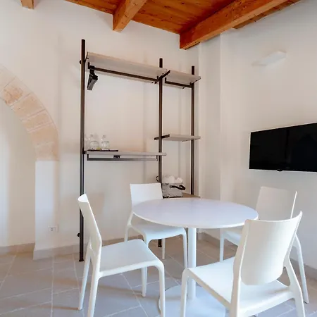 Palazzo Della Torre - Seaview Luxury Historical 3*