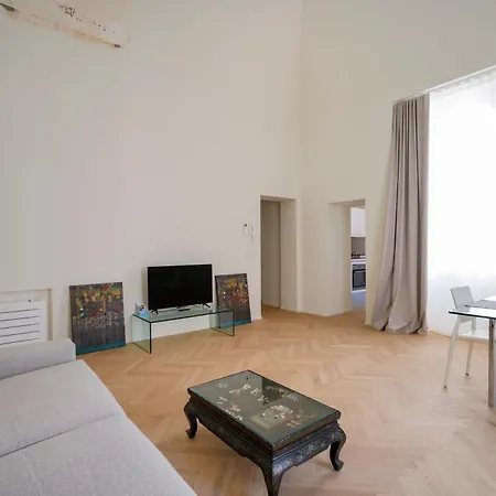 Palazzo Della Torre - Seaview Luxury Historical Bari