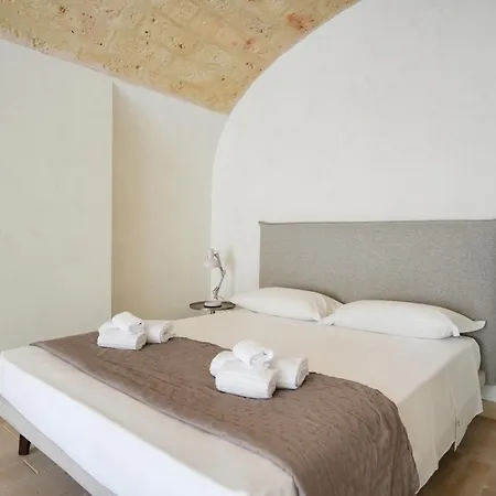 Aparthotel Palazzo Della Torre - Seaview Luxury Historical 3*