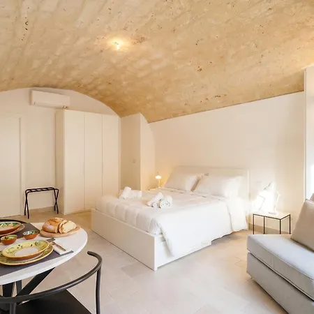 Aparthotel Palazzo Della Torre - Seaview Luxury Historical 3*