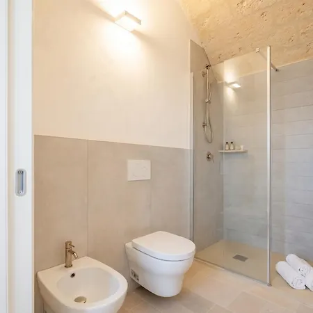 Aparthotel Palazzo Della Torre - Seaview Luxury Historical