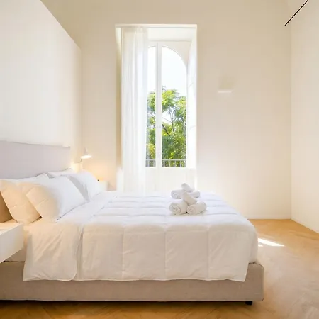 Palazzo Della Torre - Seaview Luxury Historical Bari
