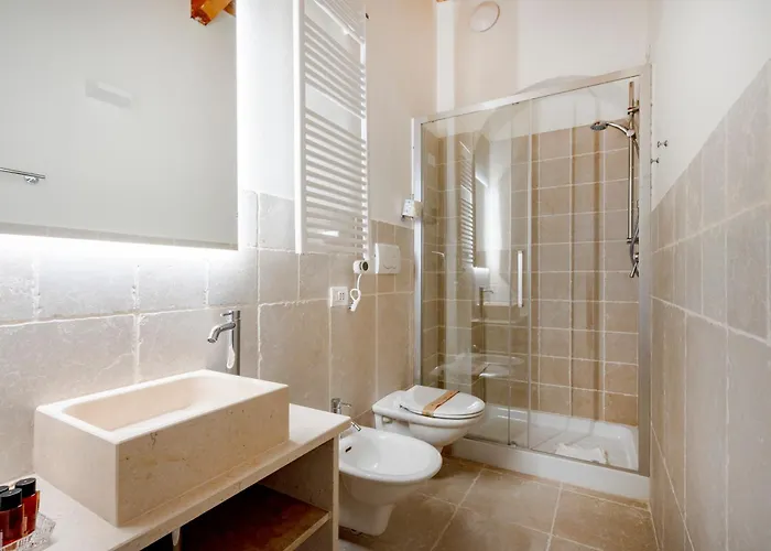 Palazzo Della Torre - Seaview Luxury Historical מלון דירות 3*