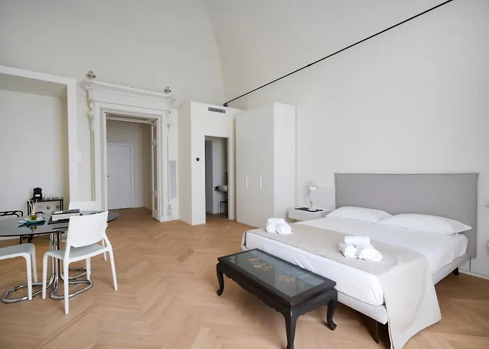 Palazzo Della Torre - Seaview Luxury Historical شقة فندقية 3*