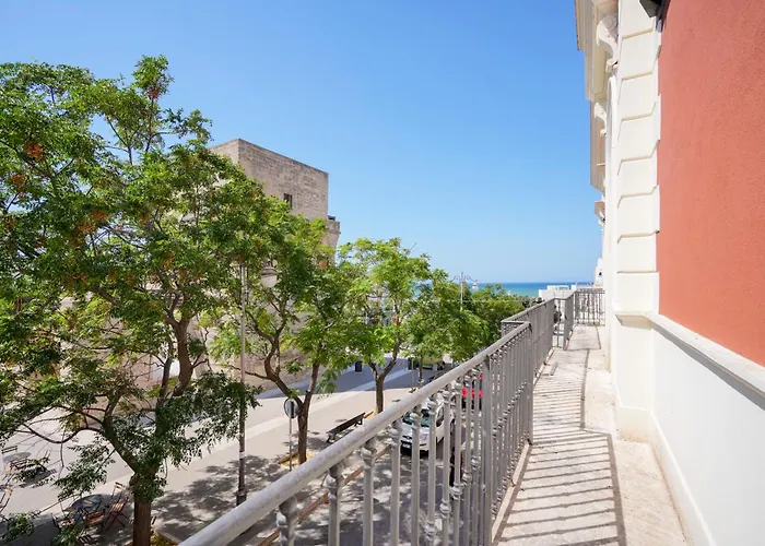 מלון דירות Palazzo Della Torre - Seaview Luxury Historical 3*