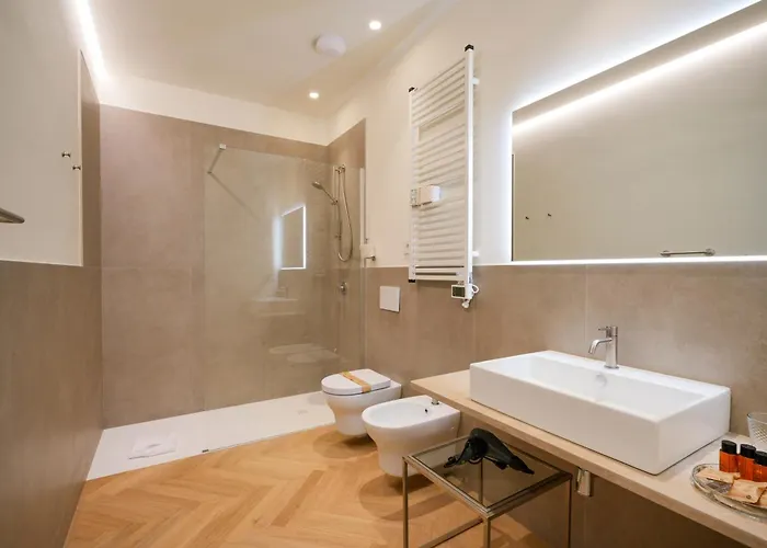 Palazzo Della Torre - Seaview Luxury Historical מלון דירות