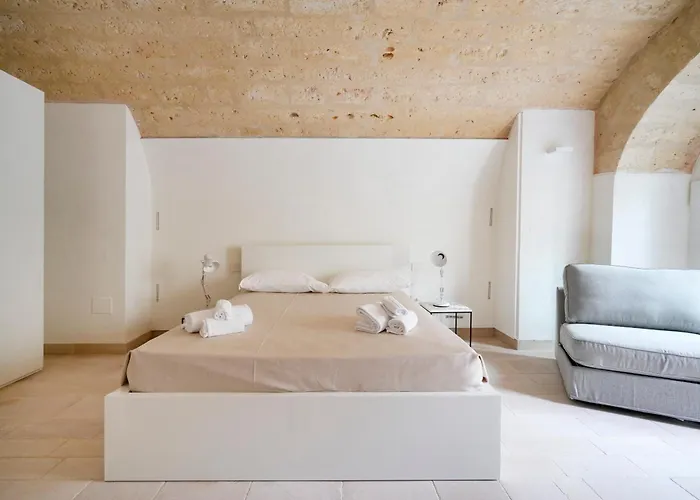 Palazzo Della Torre - Seaview Luxury Historical בארי